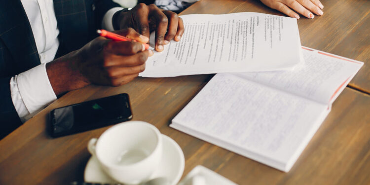 Empresas precisam definir regras claras para uso de atestado de acompanhamento 16 Foto: Reprodução/ Freepik