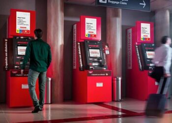 Movimento de saques cresce com pagamento do 13º salário