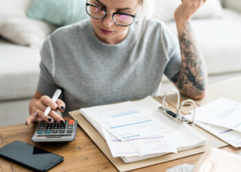 Reajuste do salário mínimo para 2026 deve ampliar renda e impulsionar pequenos negócios