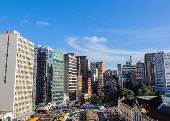 São Paulo bate recorde de temperatura em dezembro e mantém calor intenso