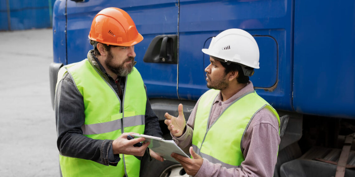 Plataforma automatiza medição de emissões em transportes e mira redução de custos na logística