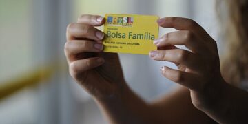Bolsa Família de janeiro é pago nesta terça (27) para beneficiários com NIS final 7 15 Bolsa Família de janeiro é pago nesta terça (27) para beneficiários com NIS final 7