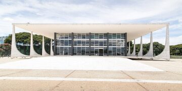 Brasília reforça segurança no aniversário de três anos dos atos golpistas de 8 de janeiro