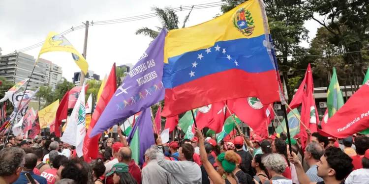 Manifestação em São Paulo pede libertação de Nicolás Maduro após ação dos EUA 14 Foto: Reprodução Creative Commons