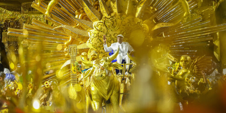 Rio de Janeiro (RJ), 22/12/2025 - Retrospectiva 2025 - Foto feita em 05/03/2025 – Portela encerra o terceiro dia de carnaval do grupo Especial na Marquês de Sapucaí, na região central do Rio de Janeiro. Foto: Tomaz Silva/Agência Brasil