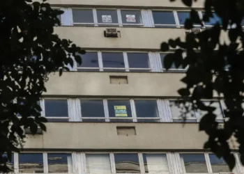 Receita Federal nega novo imposto para aluguel por temporada a partir de 2026