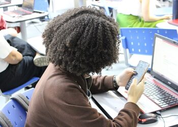 Como a inteligência artificial está mudando a forma como as marcas são percebidas