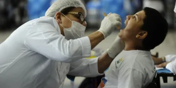 Governo federal prevê entregar 800 unidades odontológicas móveis até março
