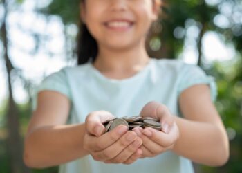 Abono salarial começa a ser pago para nascidos em janeiro com até R$ 2.766 de renda