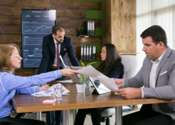 Governança em 2026: como uma boa gestão contratual pode ajudar a prever riscos no negócio?