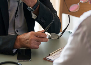 Justiça é opção eficaz para pacientes obterem tratamentos negados pelos planos de saúde