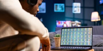 Mercado de M&A no Brasil dá sinais de retomada com queda esperada da Selic 15 Mercado de M&A no Brasil dá sinais de retomada com queda esperada da Selic