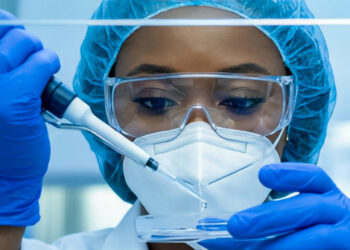 Soberania nacional: Saúde avança em acordos para produção de biológicos no Brasil