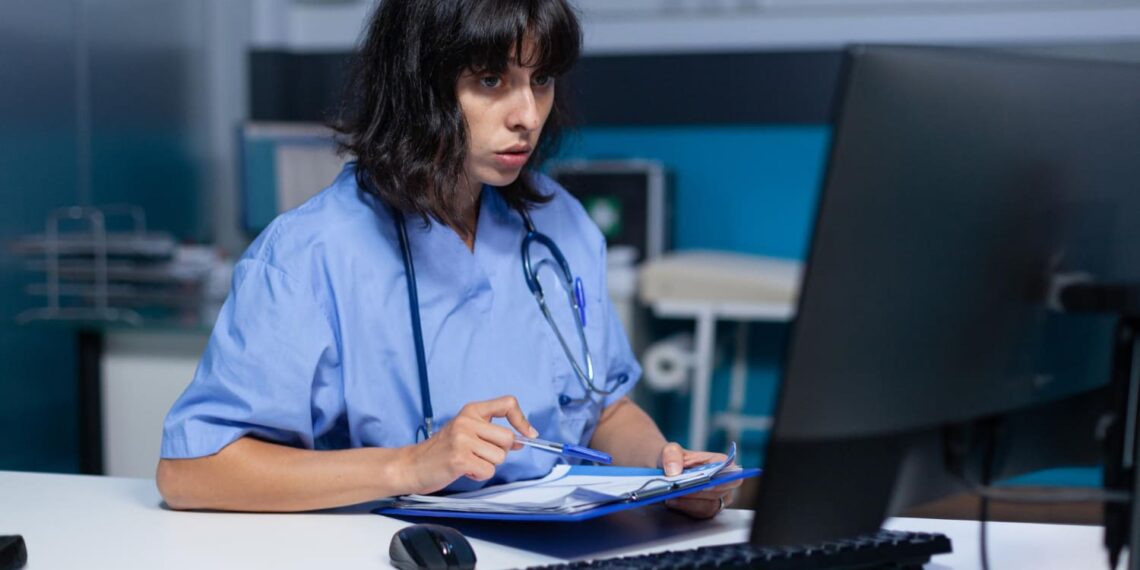 98,5% das escolas médicas utilizam plataformas de suporte à decisão clínica, aponta estudo 25 98,5% das escolas médicas utilizam plataformas de suporte à decisão clínica, aponta estudo