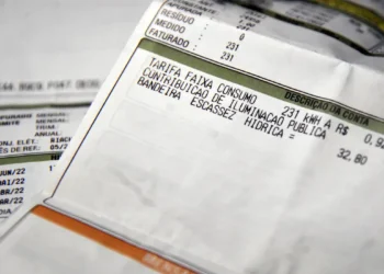 Aneel mantém bandeira verde e conta de luz segue sem cobrança extra em abril 17 Aneel mantém bandeira verde e conta de luz segue sem cobrança extra em abril