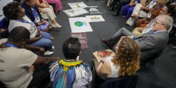 COP15 no Brasil cria bosque com 250 mudas e reforça conexão entre povos e natureza