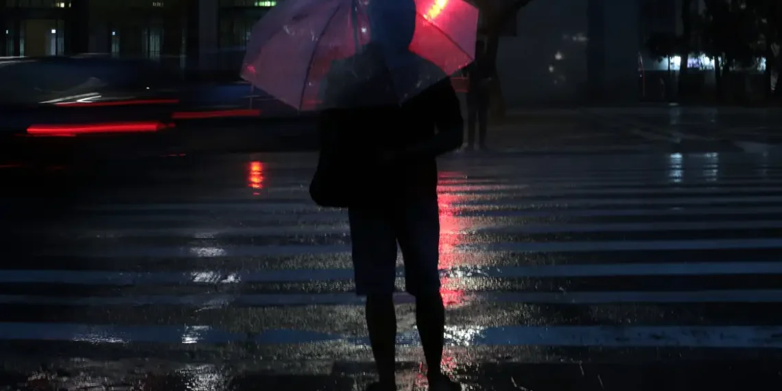 Chuvas intensas provocam alagamentos e deixam regiões de São Paulo em estado de alerta