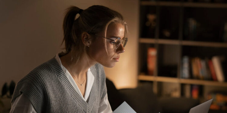 IA intensifica o trabalho e amplia pressão sobre mulheres, apontam estudos 14 Foto: Freepik