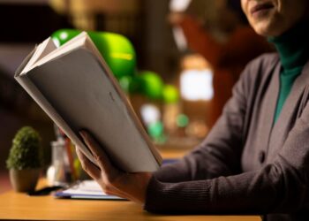 Novo livro mostra por que a estratégia falha na execução e aponta o papel decisivo da média gerência 18 Novo livro mostra por que a estratégia falha na execução e aponta o papel decisivo da média gerência