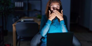 Violência digital atinge quase 9 milhões de brasileiras e acende alerta para empresas