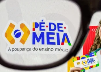 Programa Pé-de-Meia reduz abandono escolar no ensino médio em 43% em dois anos