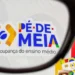 Programa Pé-de-Meia reduz abandono escolar no ensino médio em 43% em dois anos