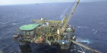 Petrobras avalia tornar Brasil autossuficiente em diesel em até cinco anos