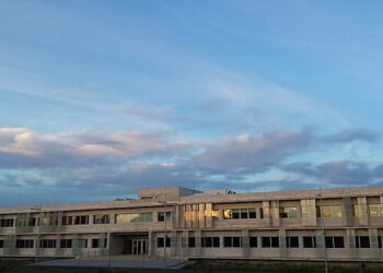 Vender empresa pode ser estratégia e não sinal de crise, aponta especialista