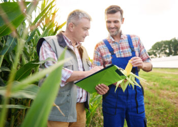 Produtores recebem Selo Agro SP durante a Agrishow 2026