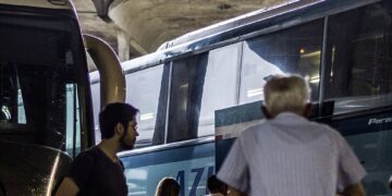 Crescimento do fretamento impulsiona transformação da mobilidade coletiva rodoviária no Brasil