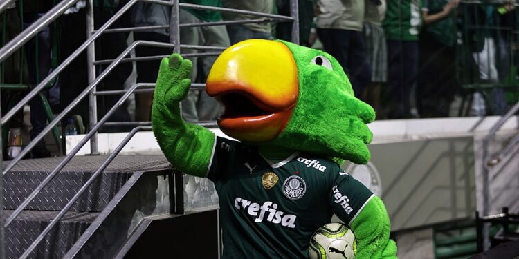 Palmeiras vence Flamengo no Maracanã e amplia vantagem na liderança do Brasileirão 14 Foto:creative commons
