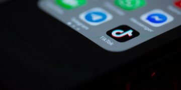 TikTok adicionou até R$ 37,3 bilhões ao PIB brasileiro, aponta estudo 18 TikTok adicionou até R$ 37,3 bilhões ao PIB brasileiro, aponta estudo
