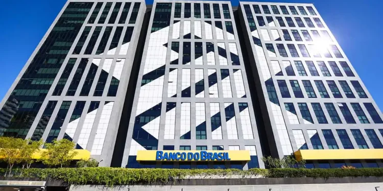 Banco do Brasil tem queda de 54% no lucro pressionado pela inadimplência no agronegócio