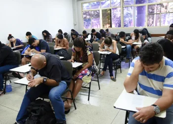 Inscrições para o Encceja 2026 seguem abertas até 15 de maio