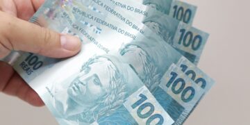 Ibovespa Recua com Dados do IBC-Br, Tensões Políticas e Impasse nas Negociações entre EUA e Irã
