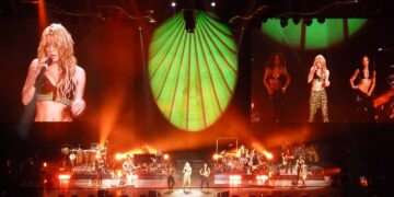 MetrôRio inicia venda de pulseira para retorno após show de Shakira no Rio; expectativa é de 2 milhões de pessoas em Copacabana