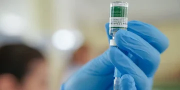 São Paulo amplia vacinação contra influenza para toda a população a partir de segunda-feira