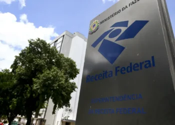CNPJ para autônomos e prestadores é adiado para 2027; Receita prepara sistema simplificado
