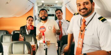 GOL passa a oferecer chopp em voos selecionados após parceria com a Ambev