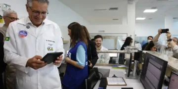 Hospital do Fundão inaugura primeira UTI Inteligente do SUS com uso de inteligência artificial