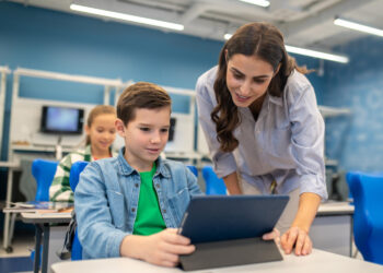 Especialistas defendem ensino sobre funcionamento da inteligência artificial nas escolas 17 Especialistas defendem ensino sobre funcionamento da inteligência artificial nas escolas