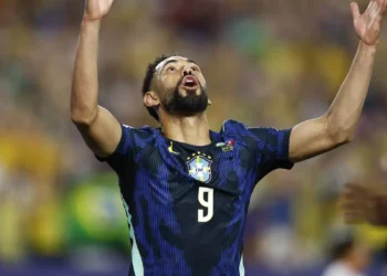 Brasil vence Haiti por 3 a 0, assume liderança do Grupo C e fica perto da classificação na Copa do Mundo