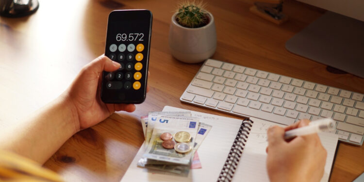 Cashback do Imposto de Renda será pago nesta semana para 3,5 milhões de brasileiros 14 Foto:magnific