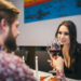 Turismo internacional impulsiona bares e restaurantes com alta do fluxo de visitantes em 2026