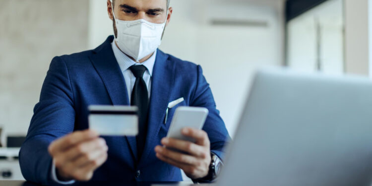 Aumento das fraudes digitais torna concessão de crédito mais criteriosa, avalia especialista 14 Foto:Magnific