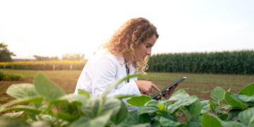 Como o agro pode crescer em cenário de juros altos e volatilidade 15 Como o agro pode crescer em cenário de juros altos e volatilidade