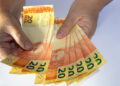 Pesquisa: 95% dos brasileiros relatam preocupação financeira; falta de reserva para emergências lidera receios