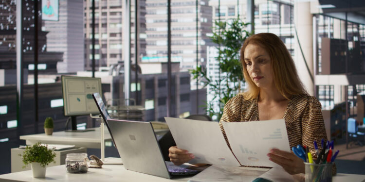 Quanto capital uma empresa precisa para montar um escritório? 14 Foto:Magnific