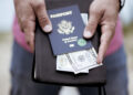 Caução de até US$ 20 mil para visto dos EUA não inclui brasileiros 20 Caução de até US$ 20 mil para visto dos EUA não inclui brasileiros