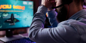 SUS amplia para 100 mil teleatendimentos mensais para pessoas com problemas em apostas online